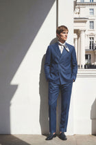 Abito Doppiopetto in Tessuto Solaro con Pantalone Vita Alta e Doppia Pince