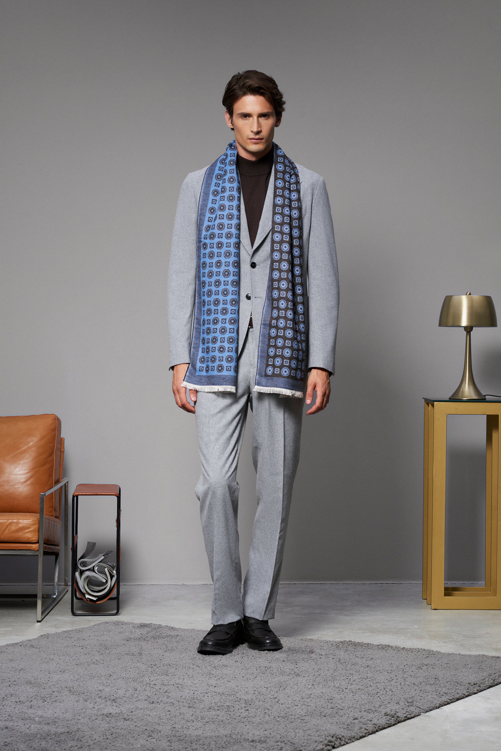 Look Grigio e moro - capsule Terre di Tabacco Hitch Man