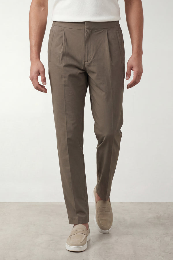 Pantalaccio Verde  tessuto tecnico comfort fit
