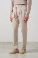 Pantalone con Fusciacca e Pinces