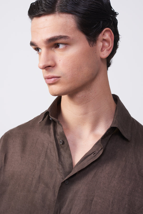 Camicia in puro lino collo francese Confort Fit