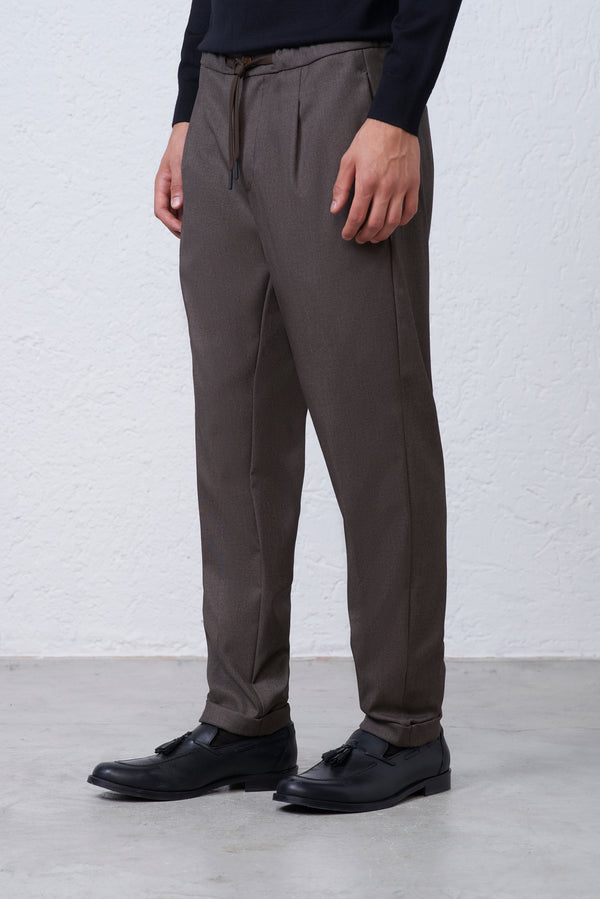 Jogger in tessuto Tecnico