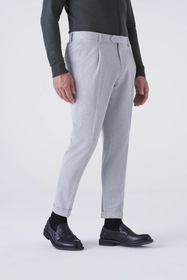 Trousers with woven pattern