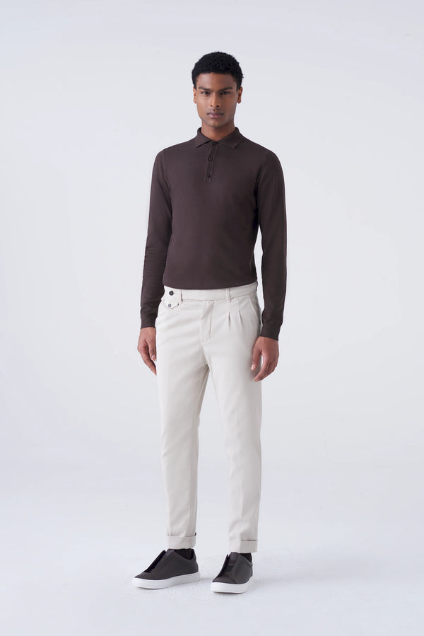 High-waisted trousers and long faux fur