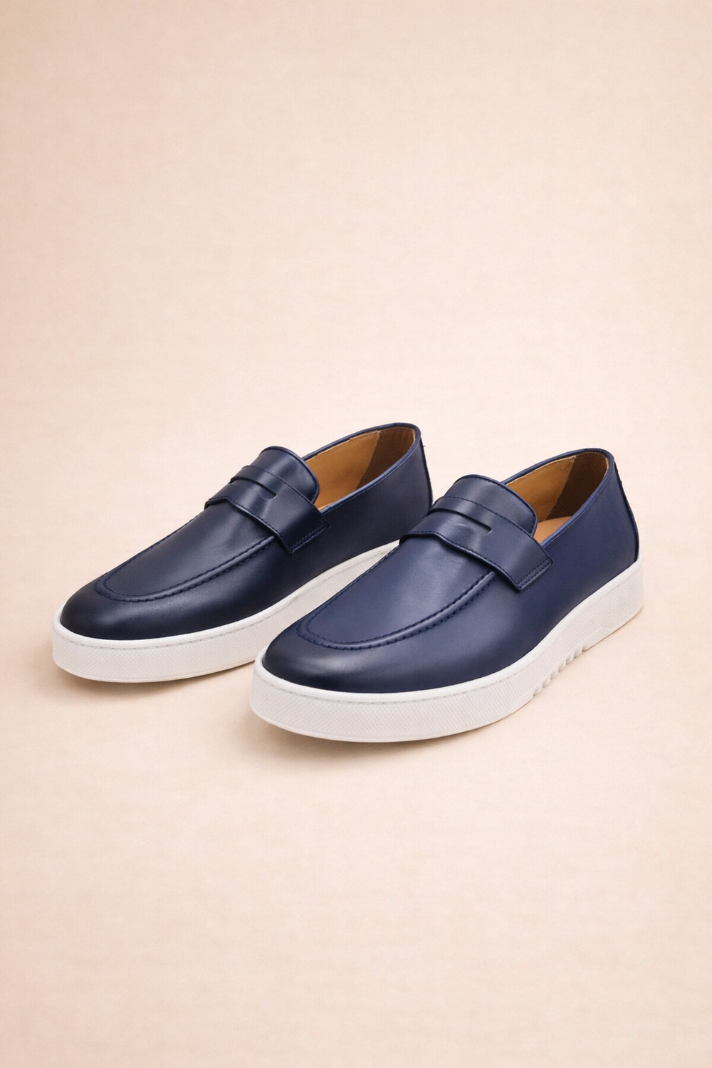 Mocassino Blu in pelle con suola in gomma
