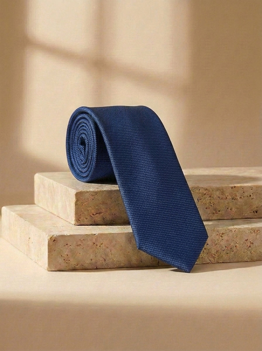 Cravatta Blu Navy da Uomo con Micro-Trama Testurizzata