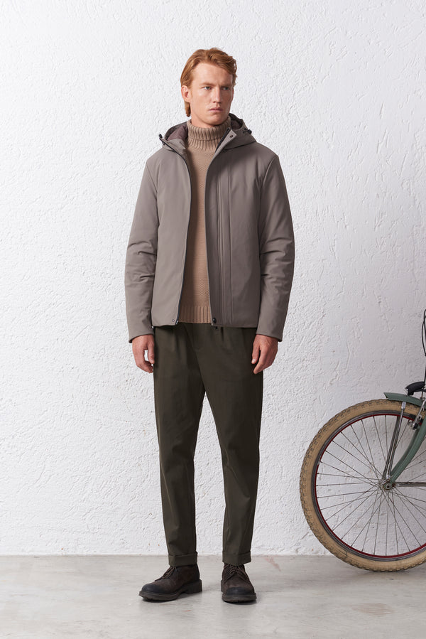 Parka Corto con Cappuccio