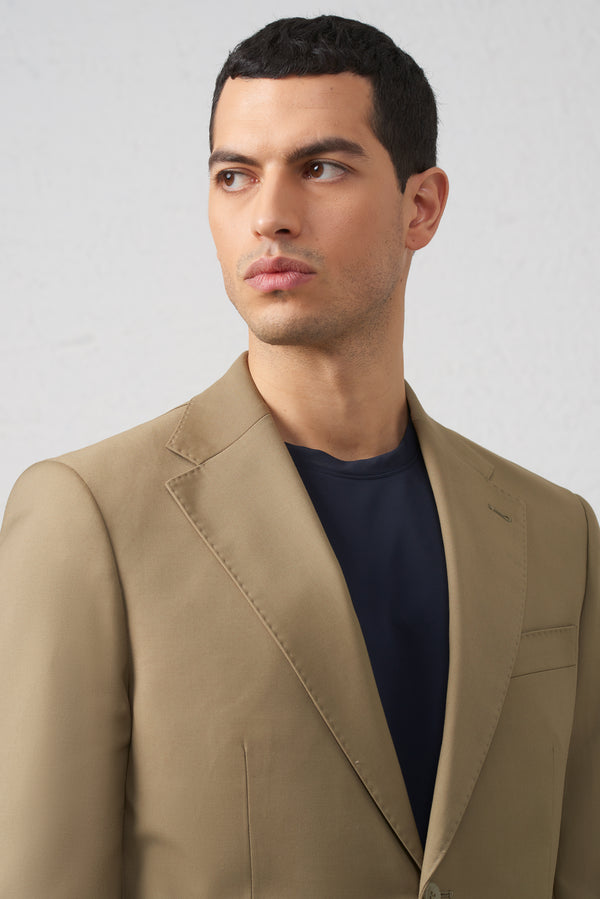 Abito uomo slim fit verde sabbia elegante e moderno