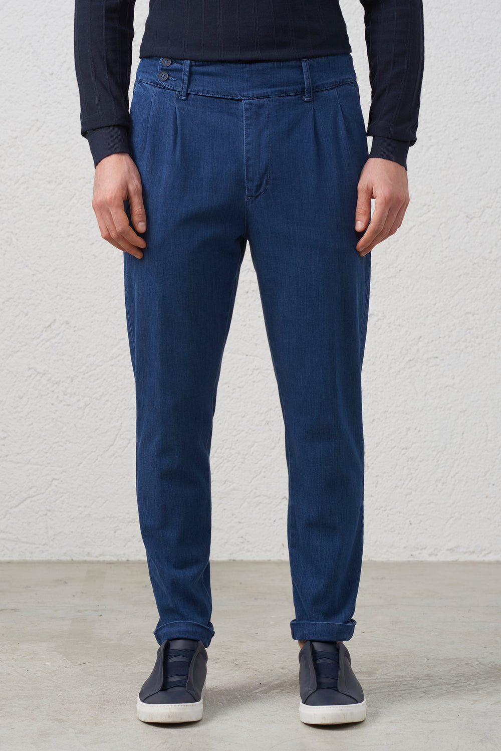 Jeans con Doppio Bottone Laterale Dark Wash