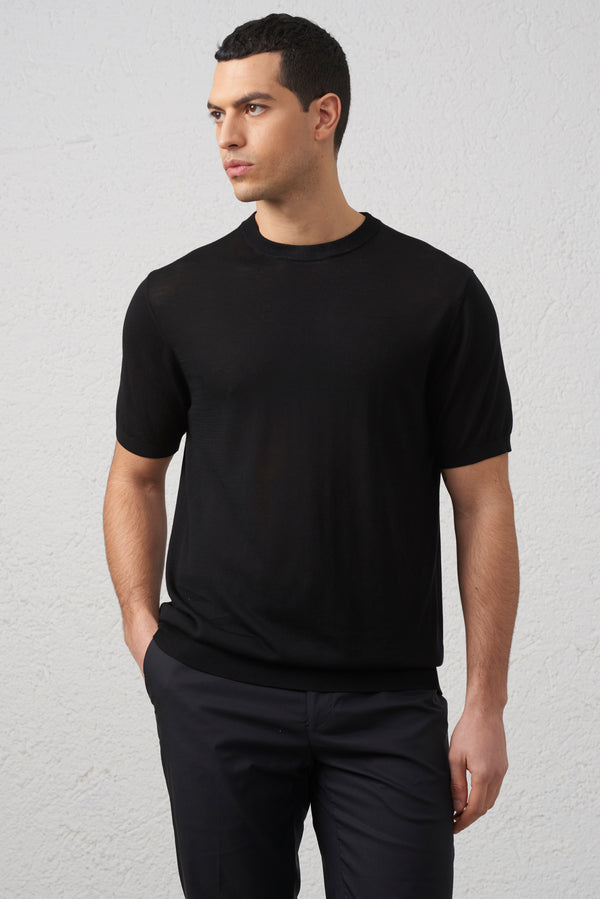 Maglia Nera in Filo con Seta