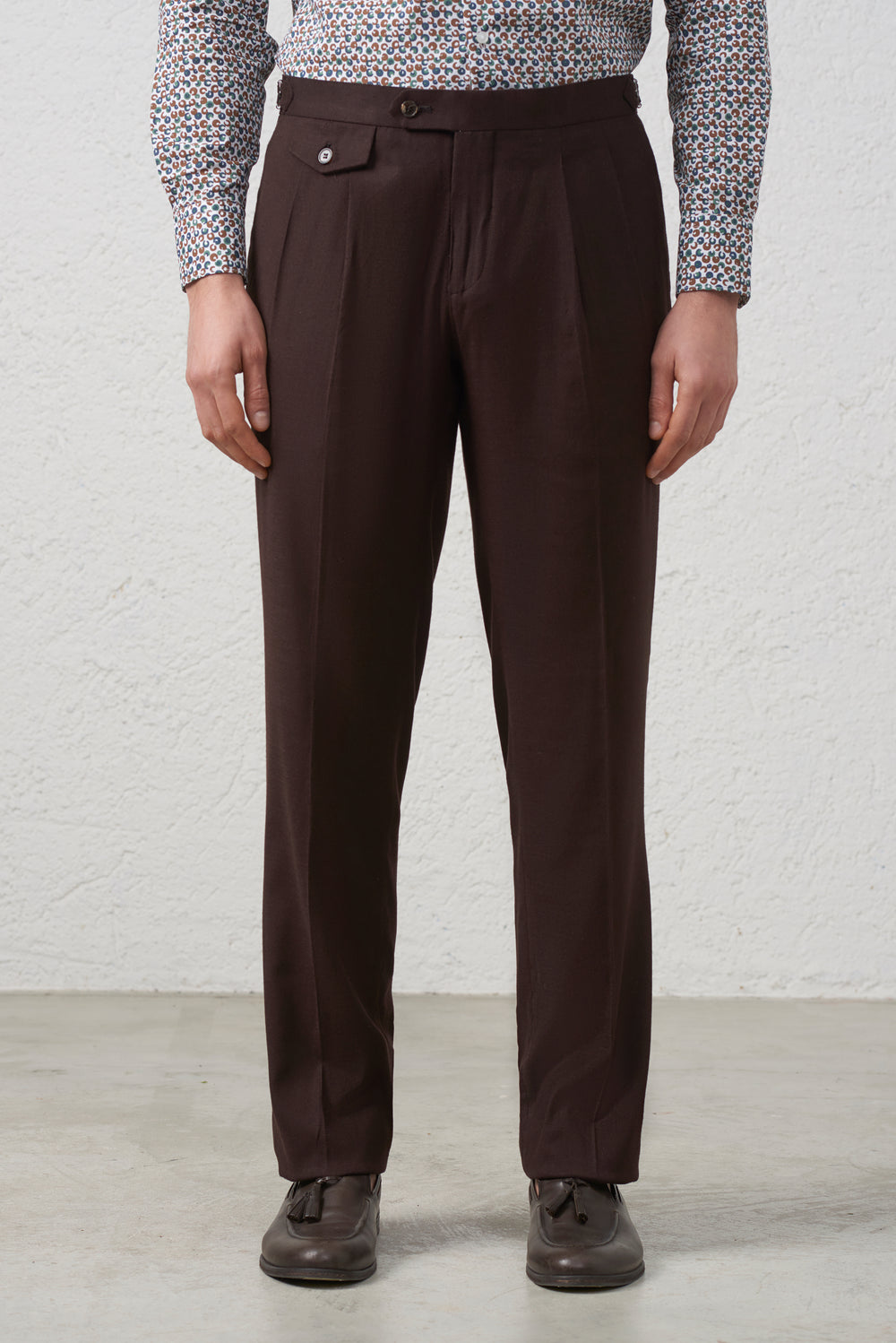 Pantalone con Pinces e Taschino Moro Misto Lino