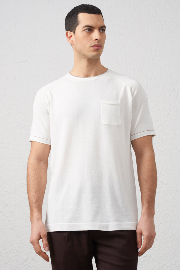 T-Shirt in Maglia Bianca con Taschino