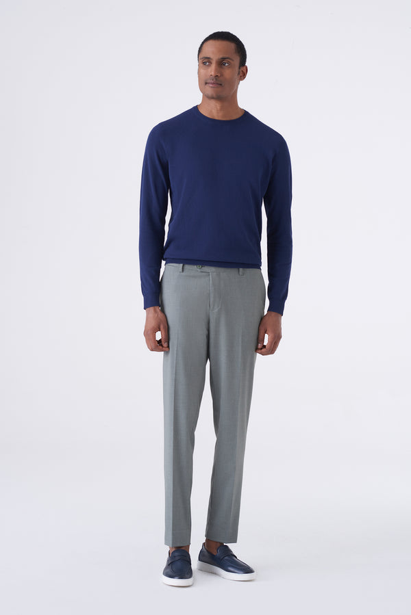 Classic solid color trousers