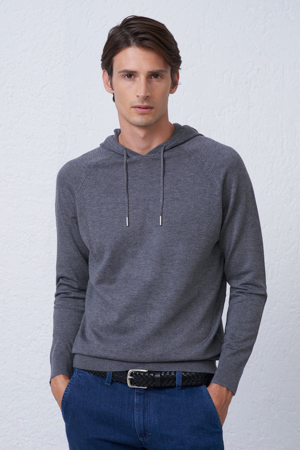 Maglia con Cappuccio Finezza 12