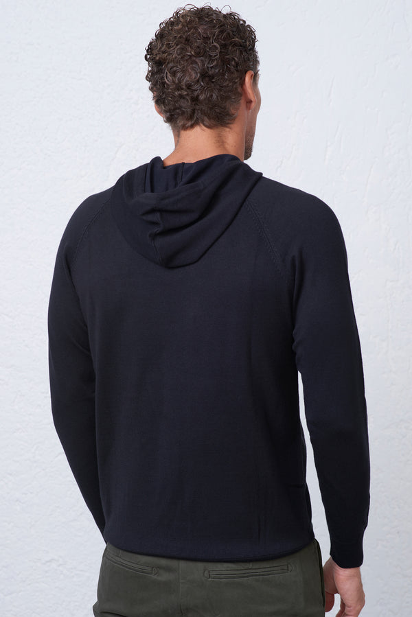 Maglia con Cappuccio Finezza 12