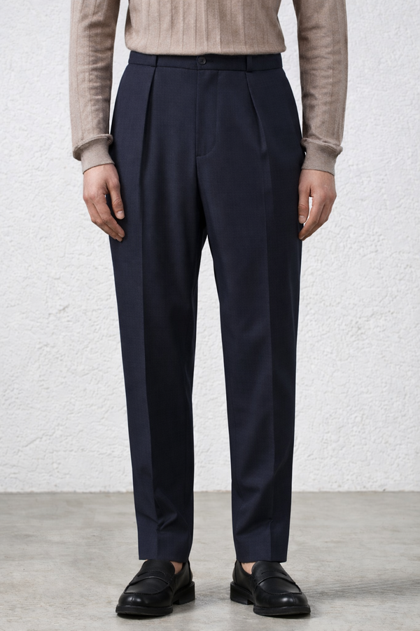 Pantalone  Baggy Fit con Pinces