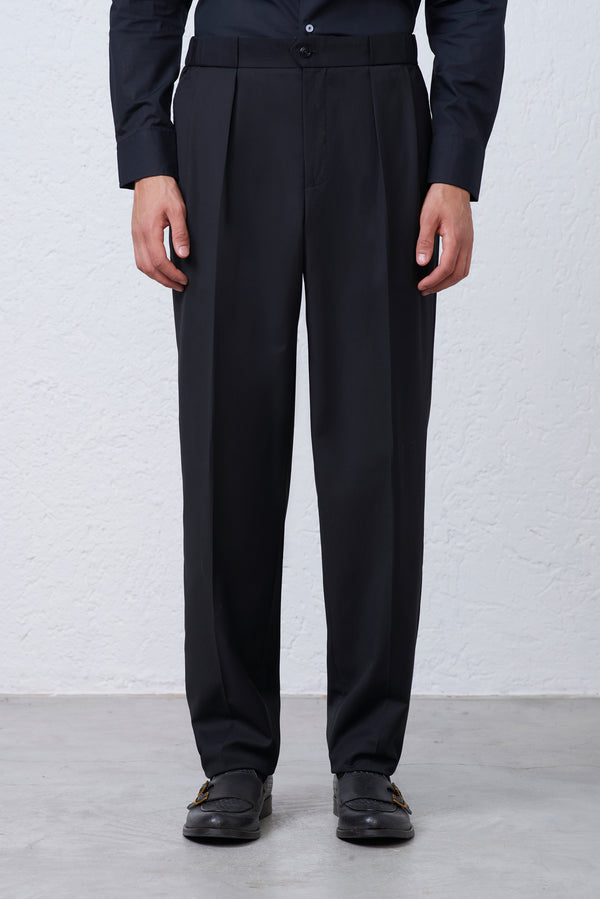 Pantalone Baggy Fit con Pence Baciate