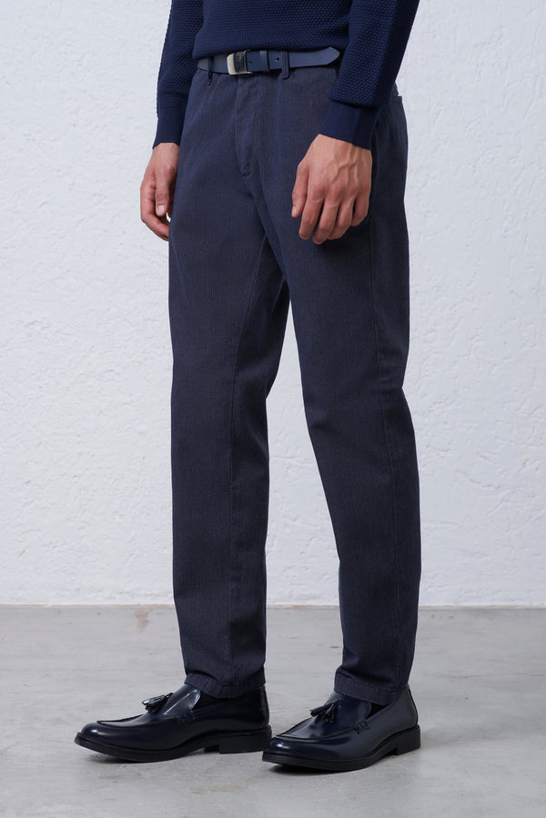 Pantalone Chino in Cotone Stretch Operato