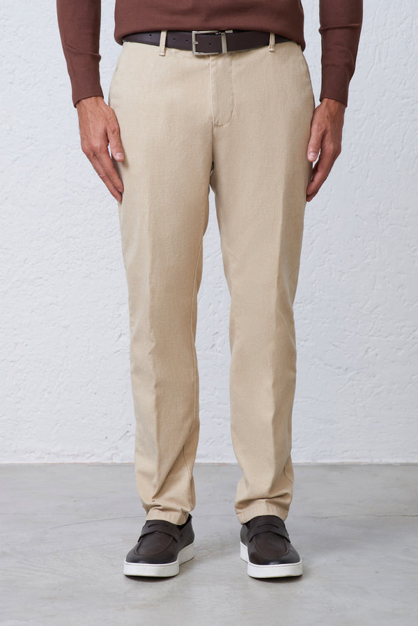 Pantalone Chino in Cotone Stretch Operato