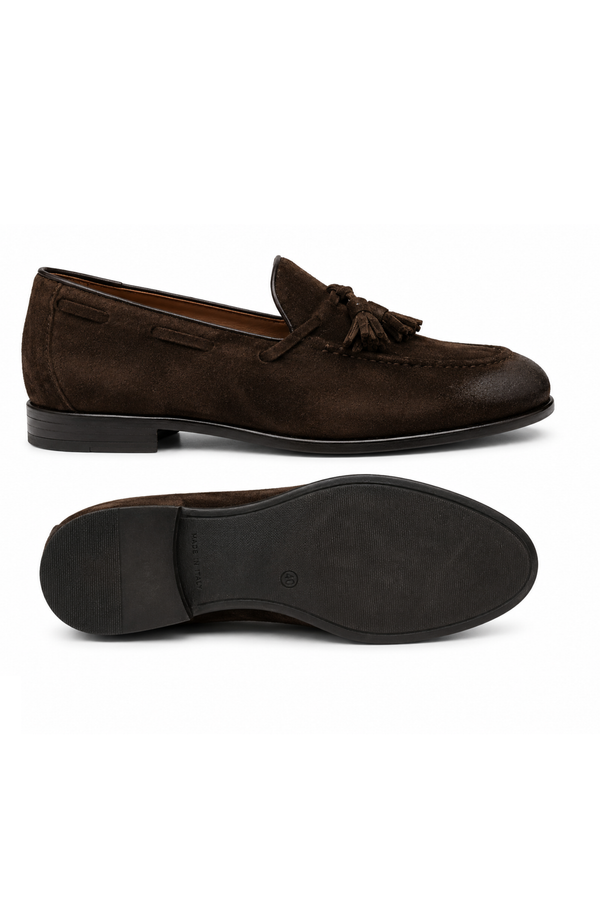 Mocassino con Nappine in Pelle Scamosciata Effetto Vintage