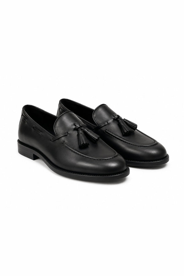Mocassino Nero con Nappine in Pelle